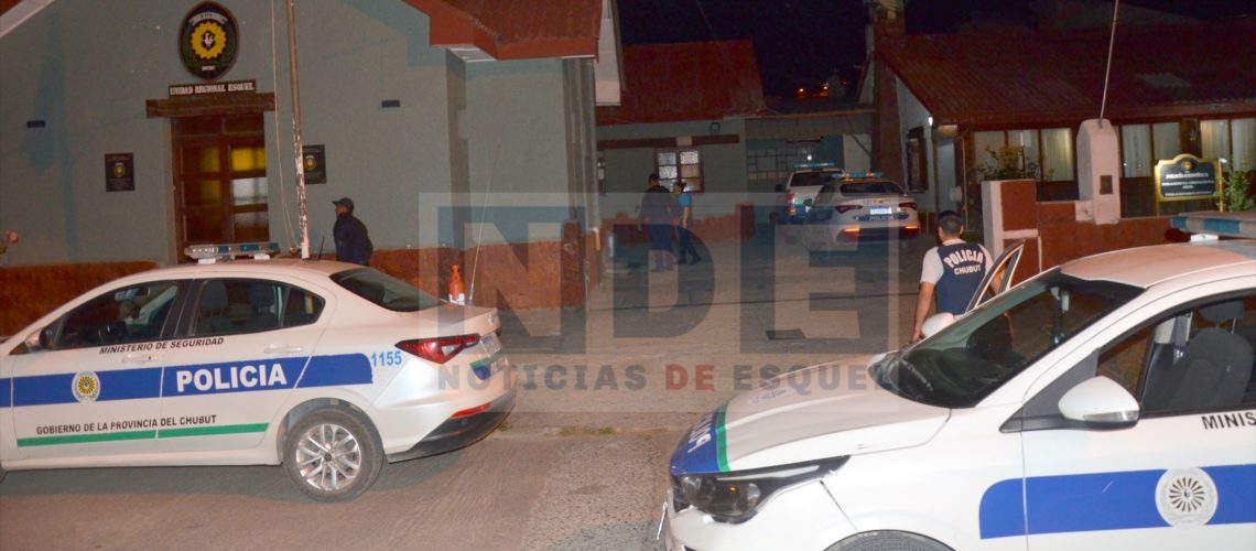 {"remix_data":[],"remix_entry_point":"challenges","source_tags":["local"],"origin":"unknown","total_draw_time":0,"total_draw_actions":0,"layers_used":0,"brushes_used":0,"photos_added":0,"total_editor_actions":{},"tools_used":{},"is_sticker":false,"edited_since_last_sticker_save":false,"containsFTESticker":false}