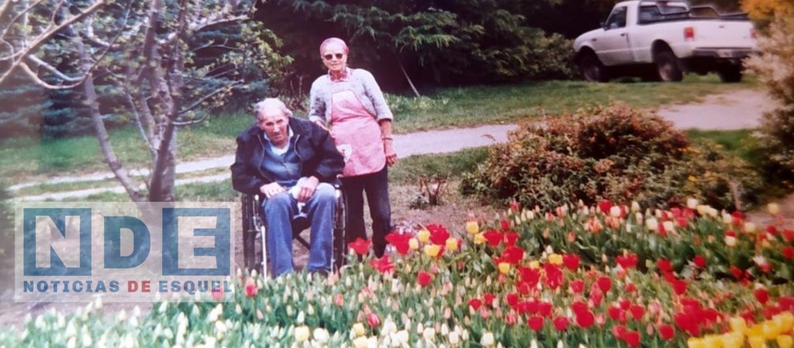 {"remix_data":[],"remix_entry_point":"challenges","source_tags":["local"],"source_ids":{},"source_ids_track":{},"origin":"unknown","total_draw_time":0,"total_draw_actions":0,"layers_used":0,"brushes_used":0,"photos_added":0,"total_editor_actions":{},"tools_used":{"addons":1},"is_sticker":false,"edited_since_last_sticker_save":true,"containsFTESticker":false}