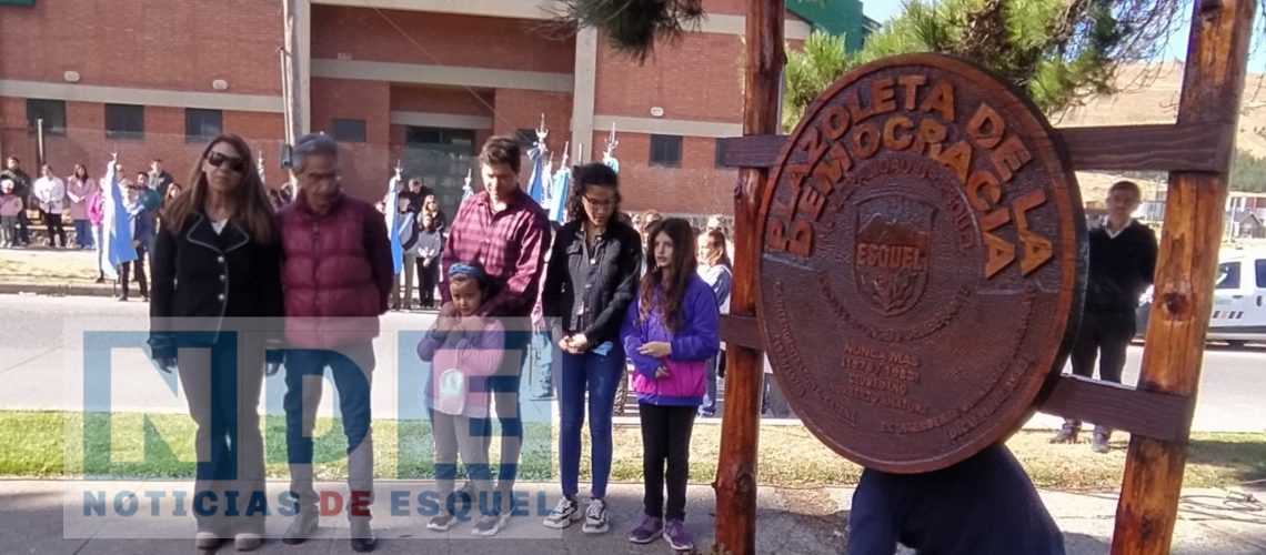 Picsart_23-03-24_13-48-04-762