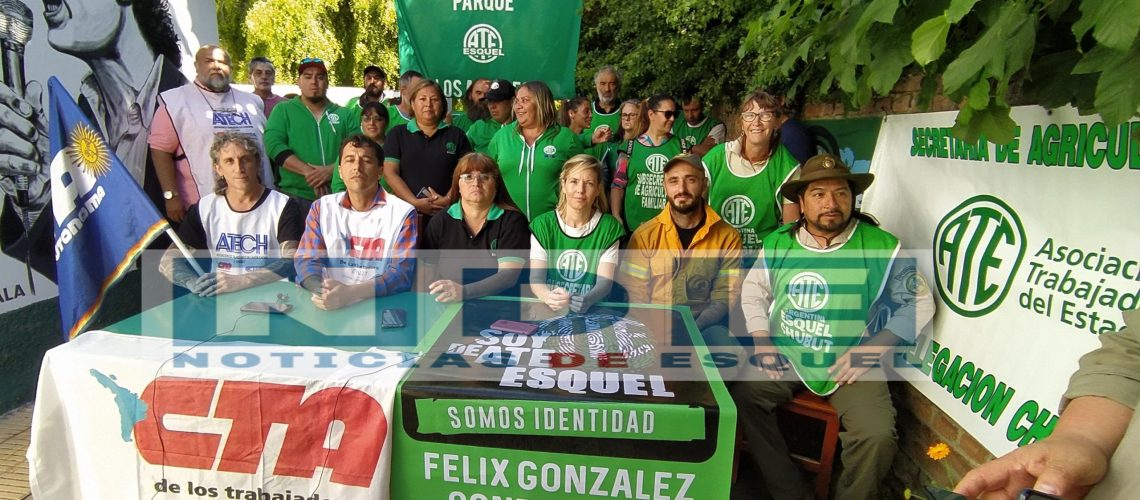 Picsart_23-12-27_15-59-32-618 (1)