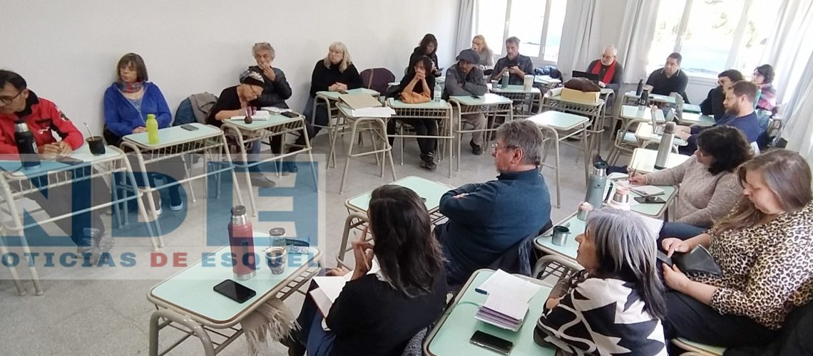 {"remix_data":[],"remix_entry_point":"challenges","source_tags":["local"],"origin":"unknown","total_draw_time":0,"total_draw_actions":0,"layers_used":0,"brushes_used":0,"photos_added":0,"total_editor_actions":{},"tools_used":{},"is_sticker":false,"edited_since_last_sticker_save":false,"containsFTESticker":false}