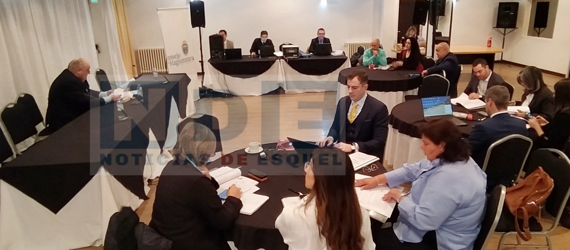 Picsart_25-08-26_11-13-39-296 Picsart_25-08-26_11-13-39-296