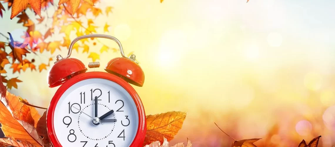 cambio-en-el-huso-horario-de-argentina-beneficios-y-contras-energia-luz-colegio-mendoza-cobos-reloj-1649493803236_1024