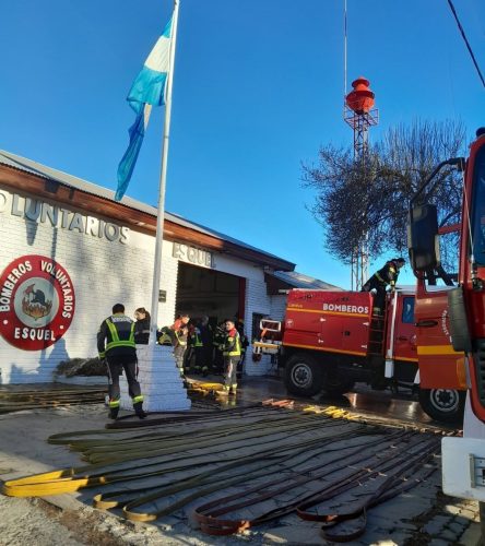 5-7-2026 incendio vias trochita bomberos