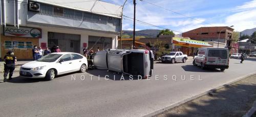 choque y vuelco ameghino y 25 de mayo